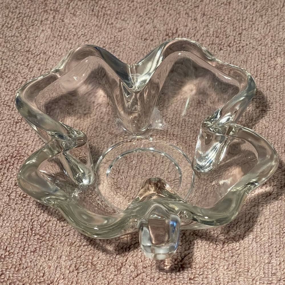 Vintage Thick Glass Shamrock 4 Leaf Clover Candy Dish
